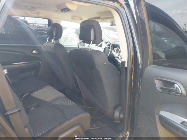 Dodge Journey Crossroad Image 10