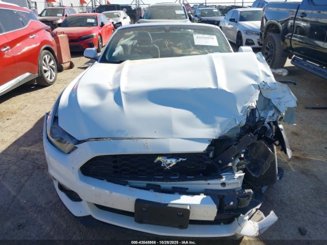 Ford Mustang V6 Image 2