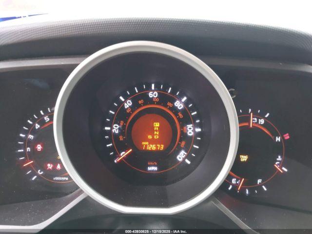 Toyota 4Runner Limited Image 13