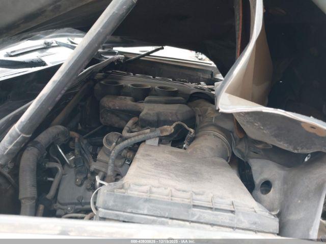 Toyota 4Runner Limited Image 6