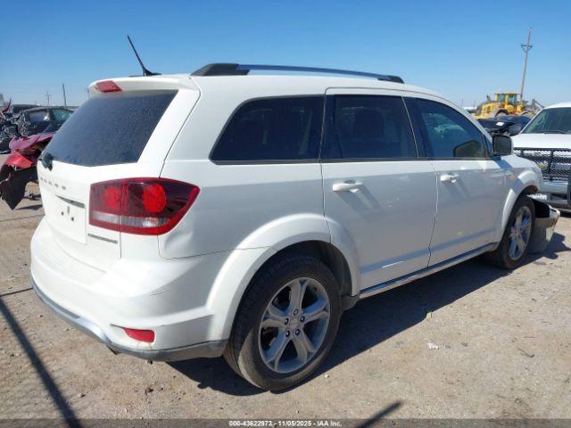 Dodge Journey Crossroad Image 4