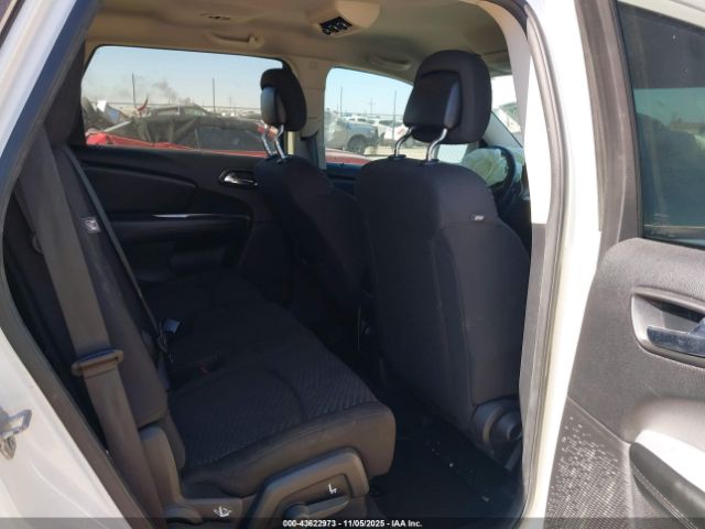 Dodge Journey Crossroad Image 7