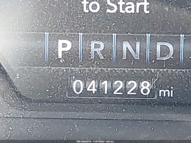 Ram 1500 Laramie  4x2 5'7 Box Image 12