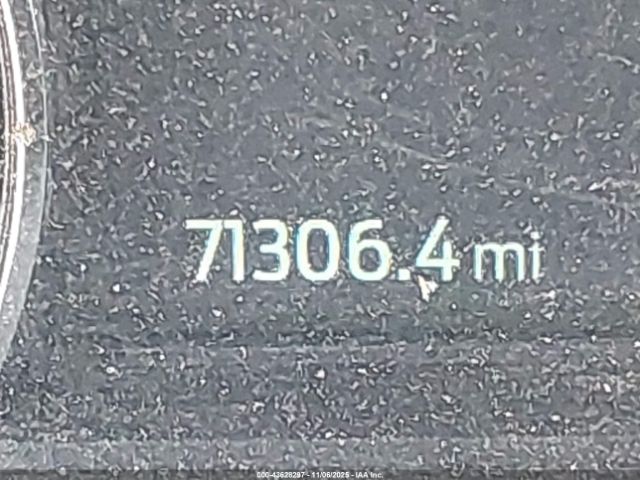 Ford Explorer Xlt Image 2