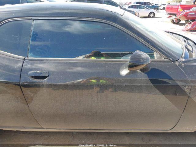 Dodge Challenger Sxt Image 11