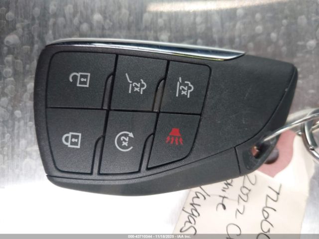 Chevrolet Suburban 4wd Z71 Image 9