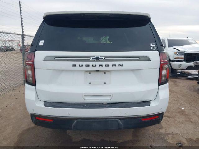 Chevrolet Suburban 4wd Z71 Image 18