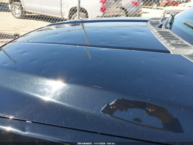 Ford F-150 Platinum Image 2