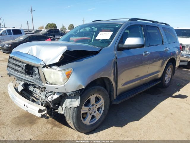 Toyota Sequoia Sr5 5.7l V8 Image 3