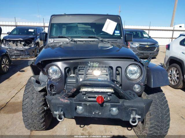 Jeep Wrangler Rubicon 4x4 Image 10