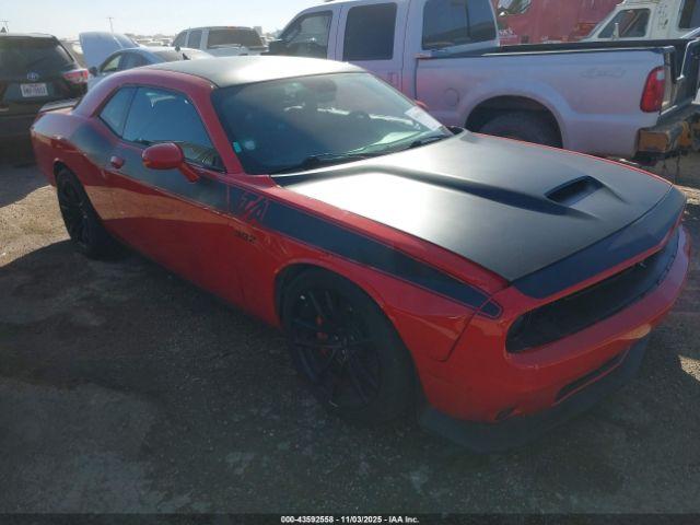  Salvage Dodge Challenger