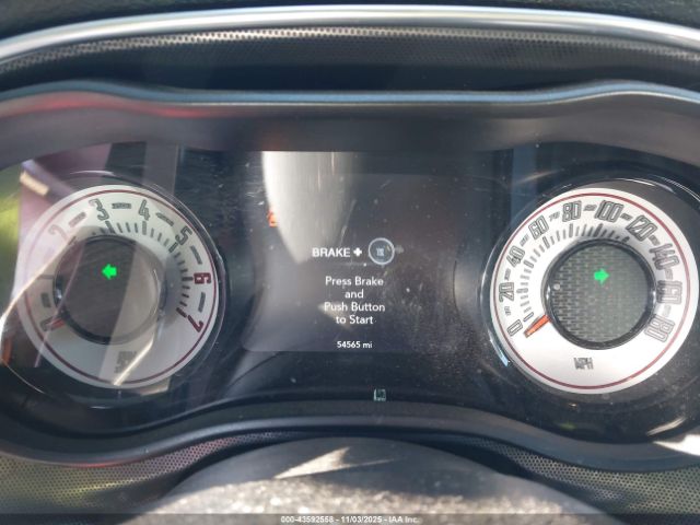 Dodge Challenger Image 15