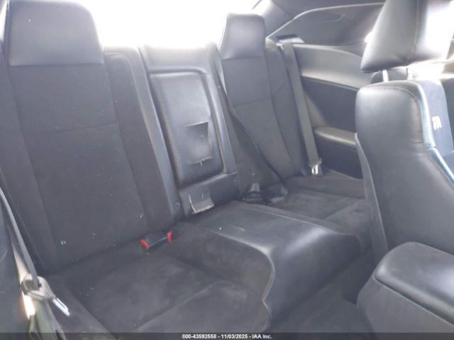 Dodge Challenger Image 4