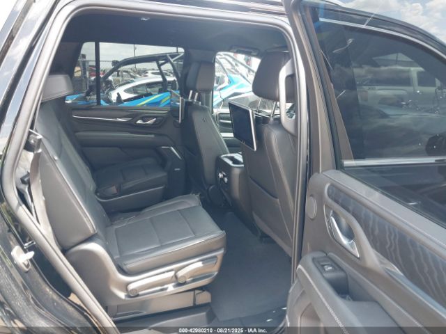 GMC Yukon 4wd Denali Image 15