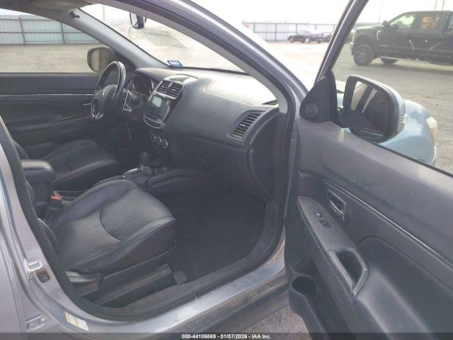 Mitsubishi Outlander 2.4 Sel Image 4