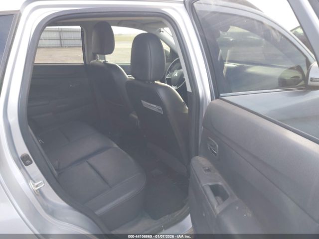 Mitsubishi Outlander 2.4 Sel Image 3