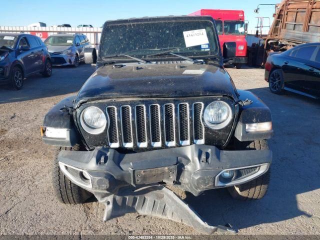 Jeep Wrangler Sahara 4x4 Image 3