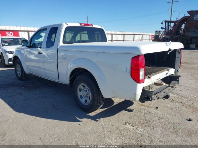 Nissan Frontier Image 5