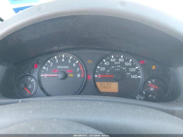 Nissan Frontier Image 8