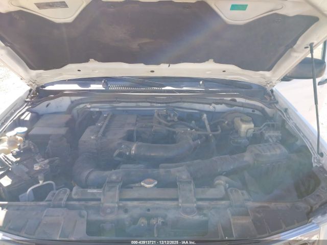 Nissan Frontier Image 14