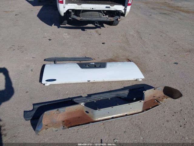 Nissan Frontier Image 17