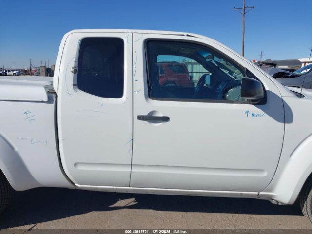 Nissan Frontier Image 18