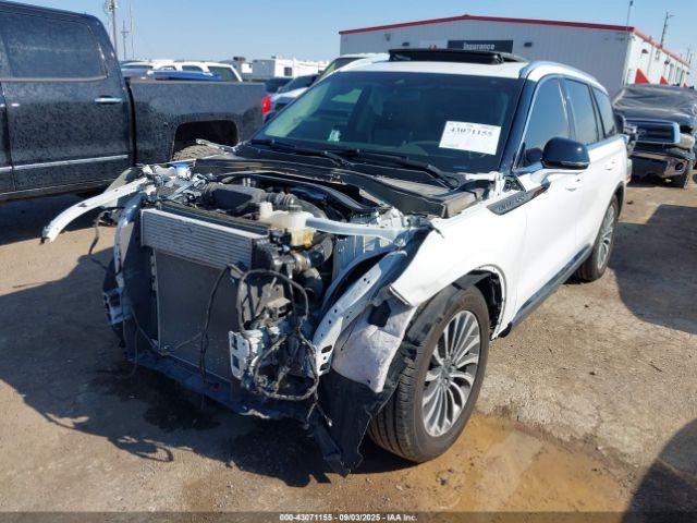 Lincoln Aviator Reserve Image 16