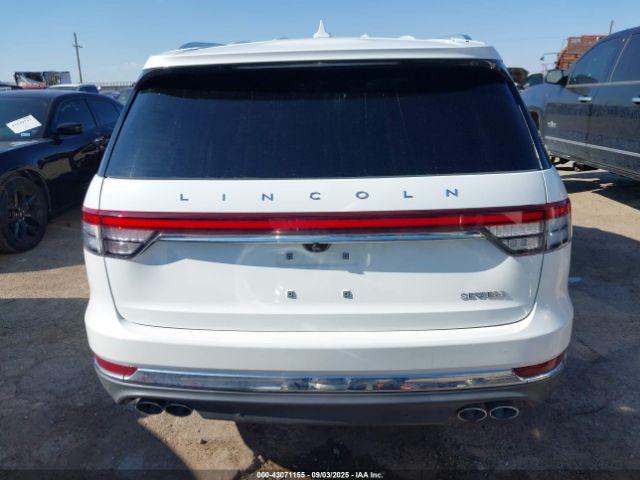 Lincoln Aviator Reserve Image 8