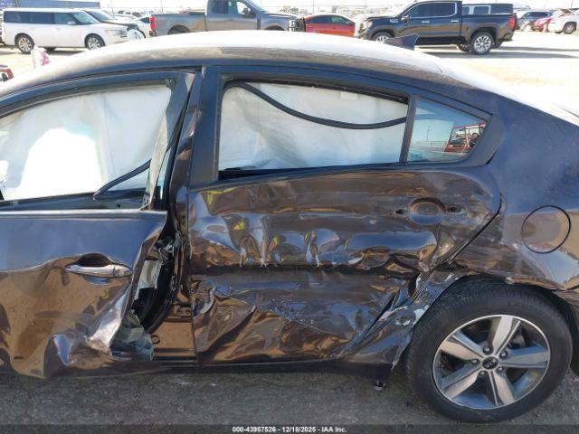 Kia Forte Lx Image 5