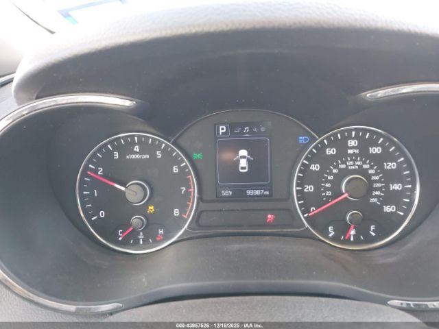 Kia Forte Lx Image 9