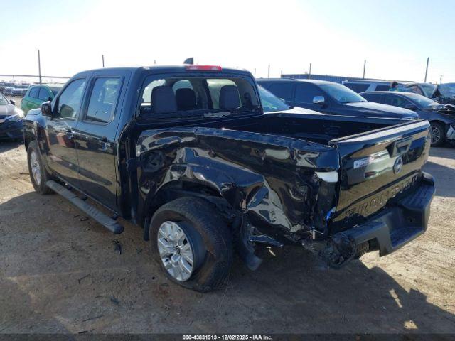 Nissan Frontier Sv 4x2 Image 3