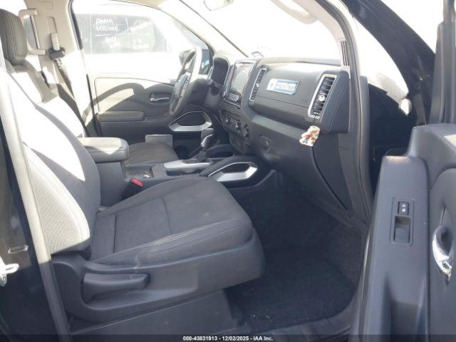 Nissan Frontier Sv 4x2 Image 10