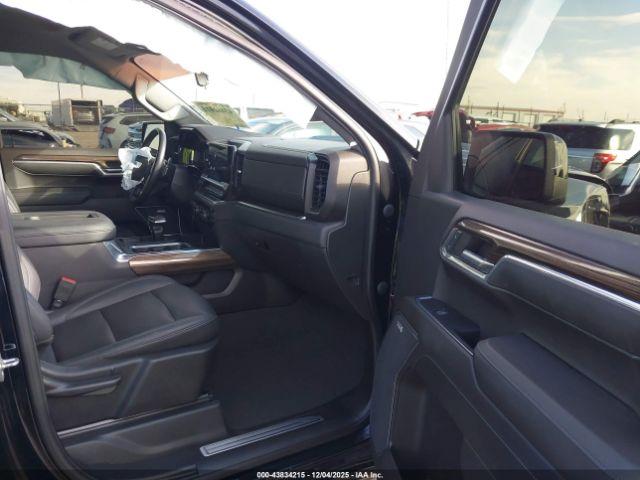 Chevrolet Silverado 1500 4wd  Short Bed Lt Trail Boss Image 6