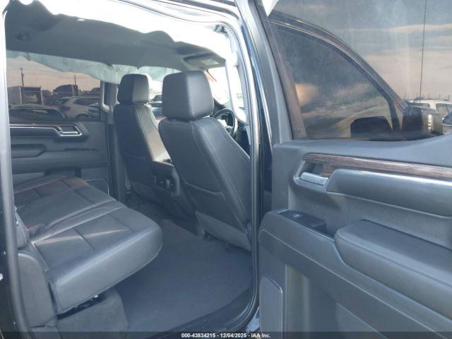 Chevrolet Silverado 1500 4wd  Short Bed Lt Trail Boss Image 8