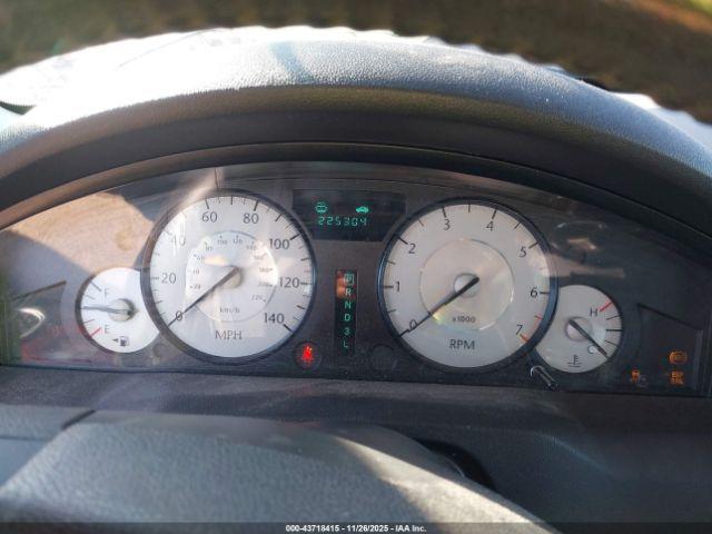 Chrysler 300 Touring Image 14