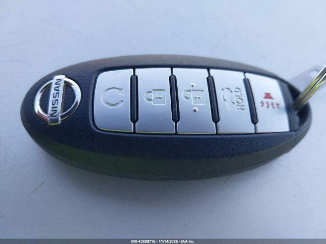 Nissan Maxima 3.5 Platinum Image 14