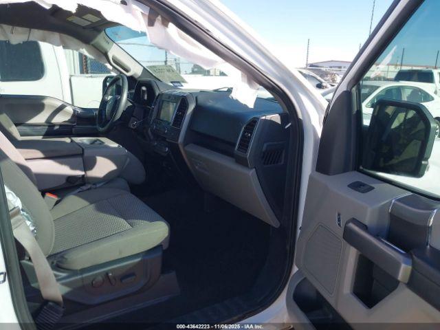 Ford F-150 Xlt Image 14