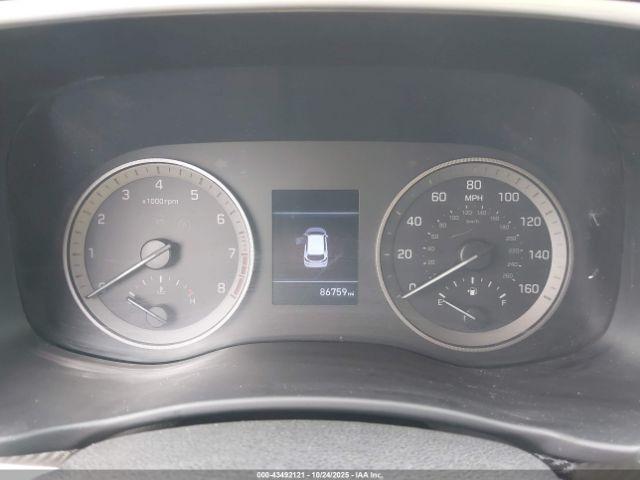 Hyundai TUCSON Value Image 8