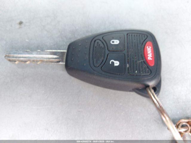 Dodge Avenger Se V6 Image 10