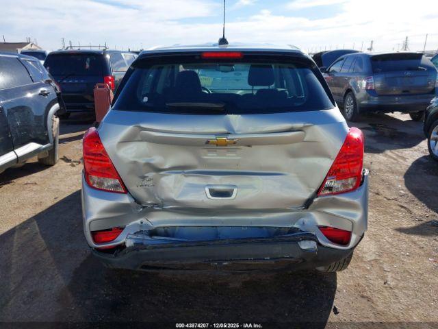 Chevrolet Trax Ls Image 15
