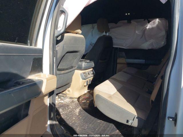 Ford F-150 Xlt Image 9