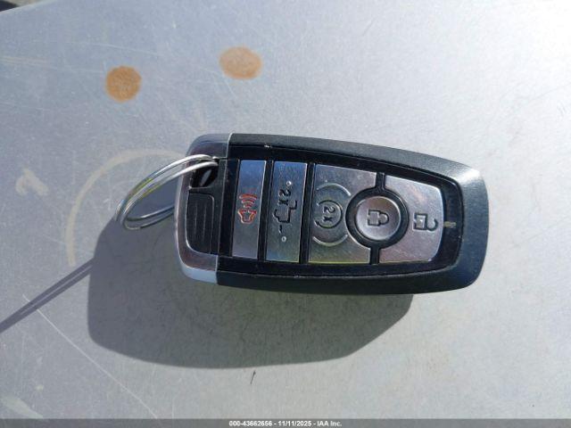 Ford F-150 Xlt Image 13