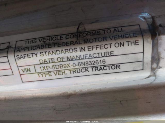 Peterbilt 379 Image 6