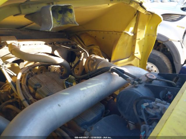 Peterbilt 379 Image 8