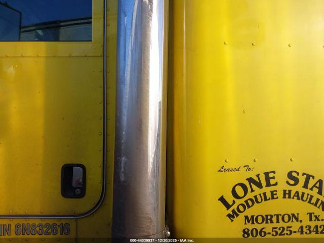 Peterbilt 379 Image 10